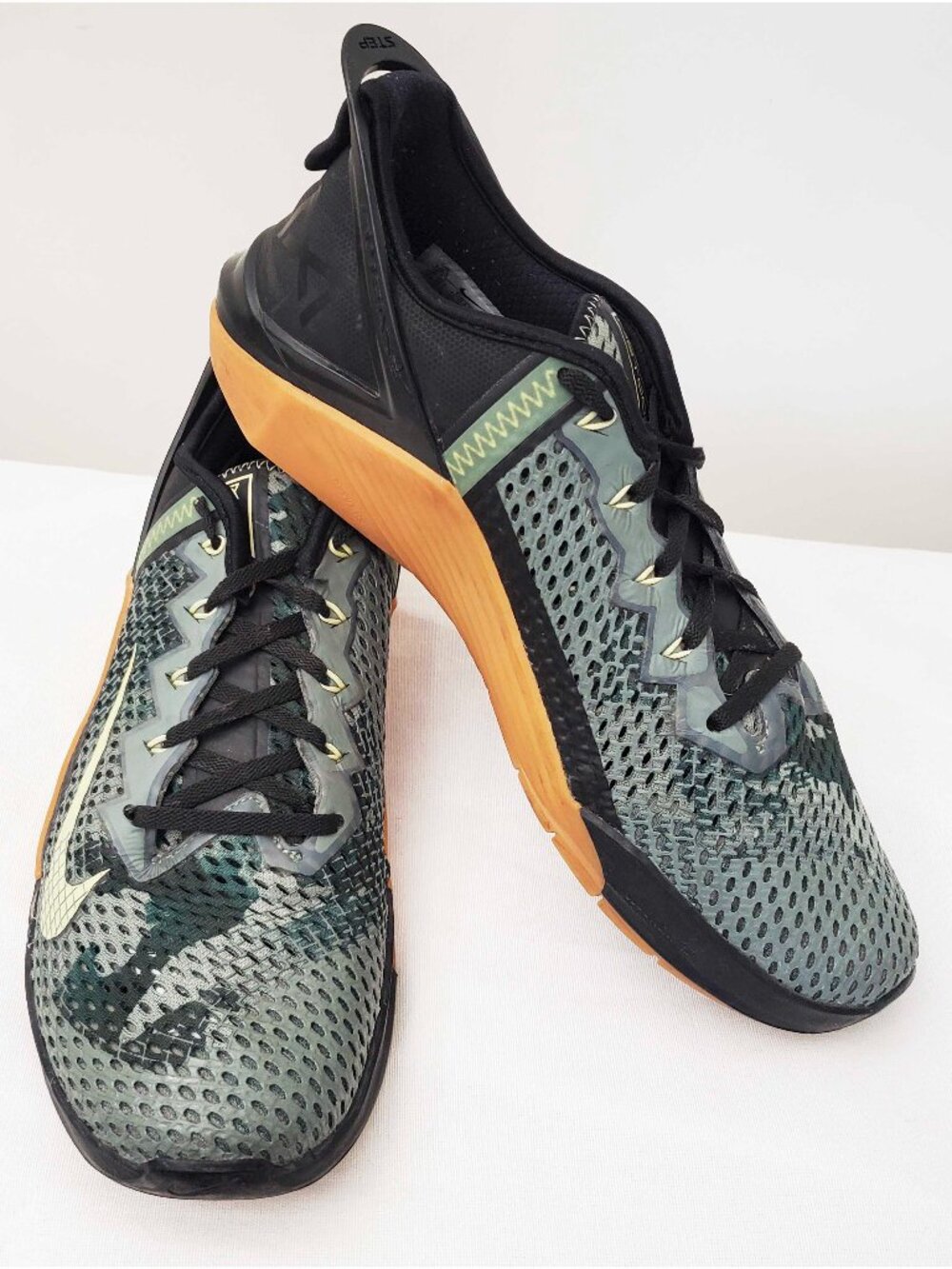 Nike Men's Metcon Black Green Gum 6 Camo Running GYM Training  Sneakers 10.5
